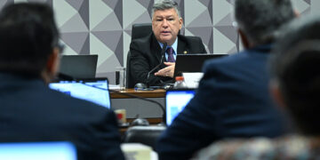 Viana contesta decisão do STF sobre documentos ligados ao Master — Senado Notícias