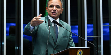 Marcio Bittar cobra apoio a Bolsonaro — Senado Notícias