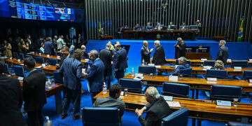 Senadores divergem sobre PL da dosimetria — Senado Notícias