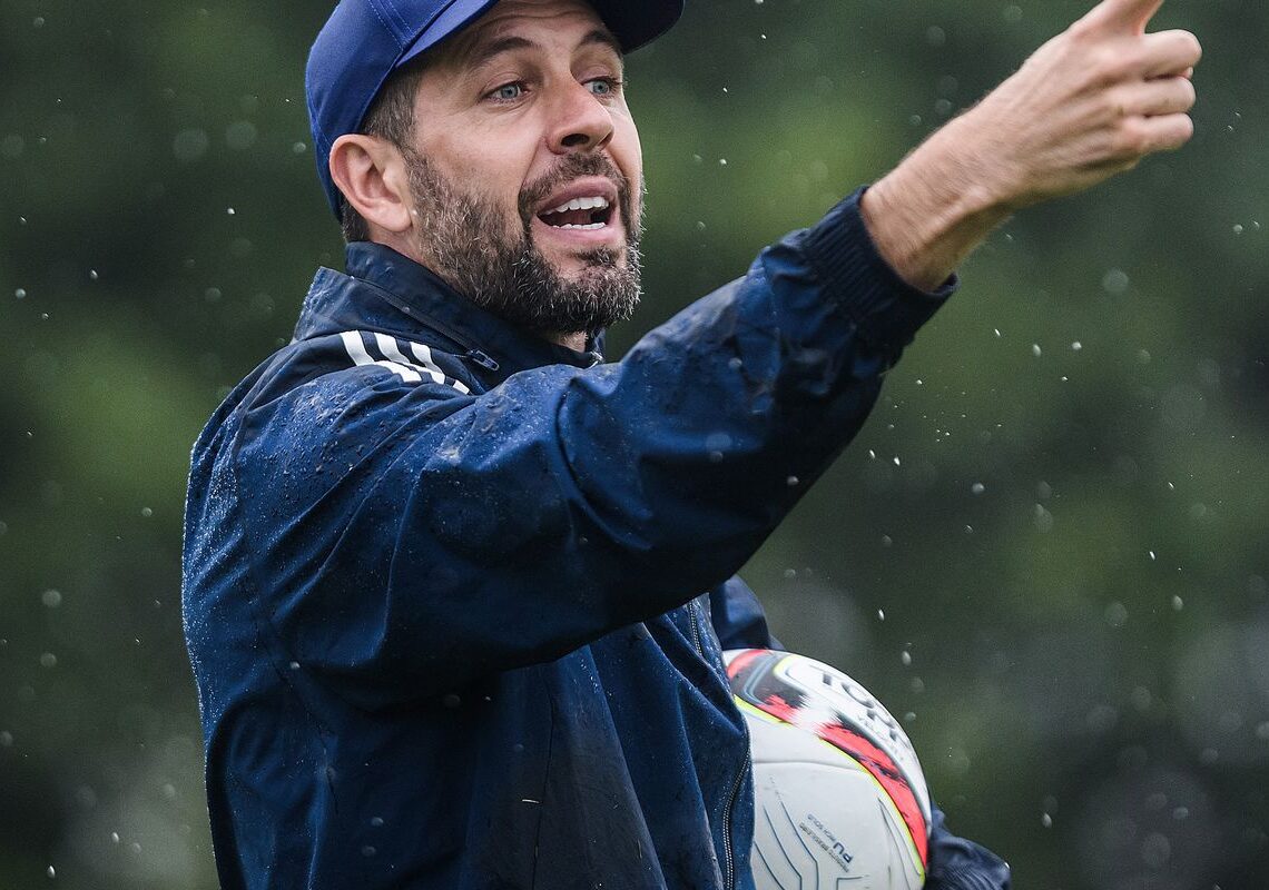 Internacional anuncia a contratação do uruguaio Paulo Pezzolano