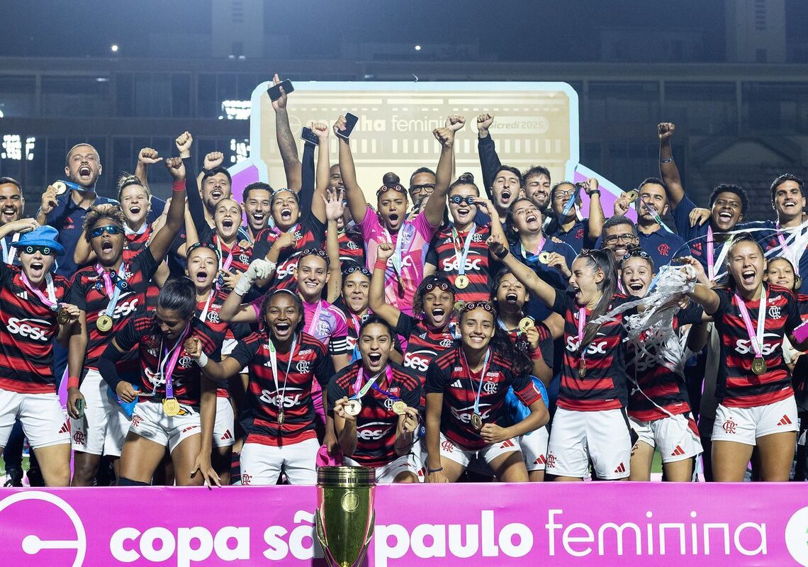 Flamengo goleia Grêmio e conquista Copinha Feminina