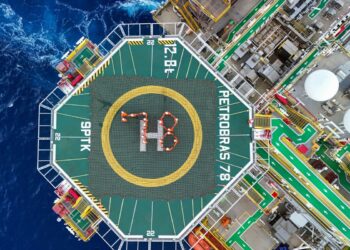 Petrobras recebe autorização para operar nova plataforma no pré-sal