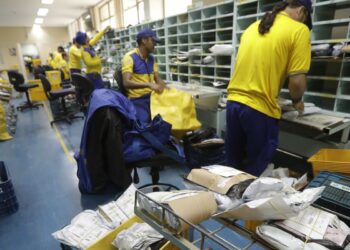 Haddad defende parcerias para reestruturação dos Correios