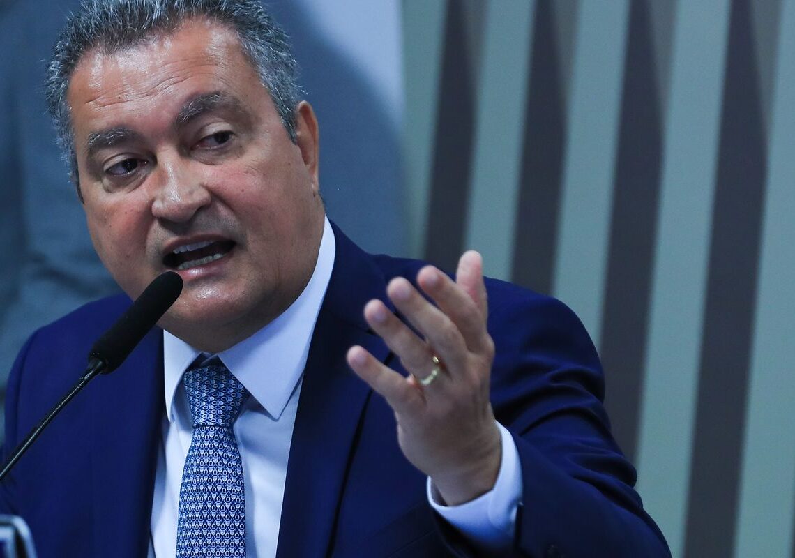 Agenda econômica e social do governo priorizou maioria, diz Rui Costa