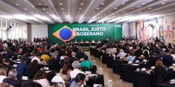Conselhão entrega a Lula propostas de metas de desenvolvimento do país