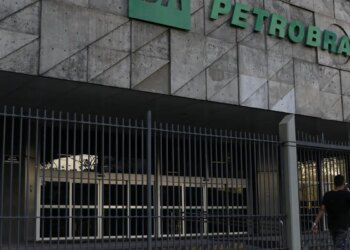 Federações se dividem sobre futuro da greve na Petrobras