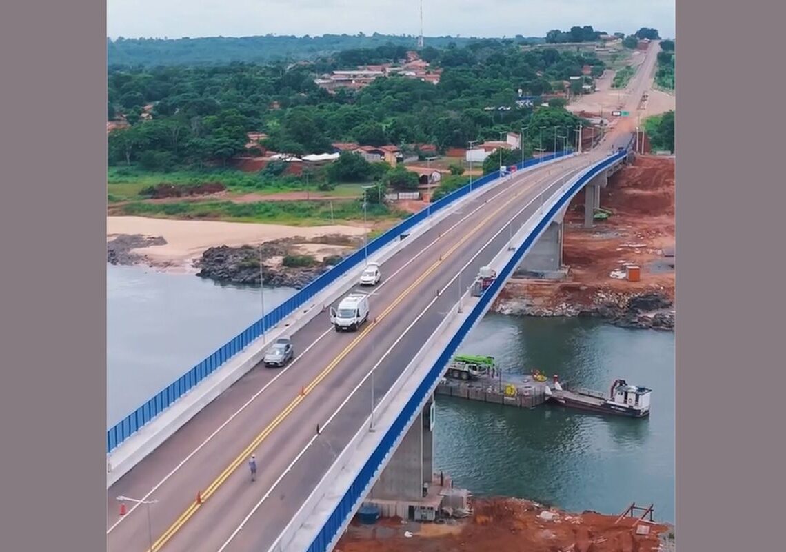 Ponte entre Tocantins e Maranhão que desabou há um ano é reinaugurada