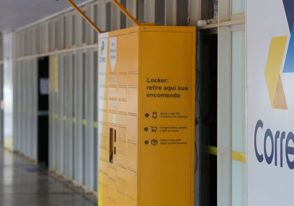 Correios estuda abrir capital e faz empréstimo de R$ 12 bi com bancos