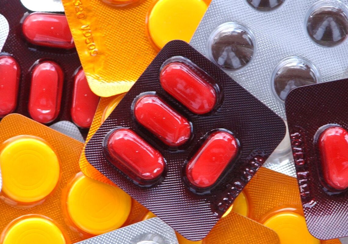 Anvisa proíbe venda de remédios da Needs e da Bwell