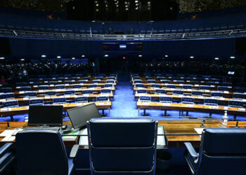 Ano eleitoral começa com novo desenho de blocos partidários no Senado — Senado Notícias