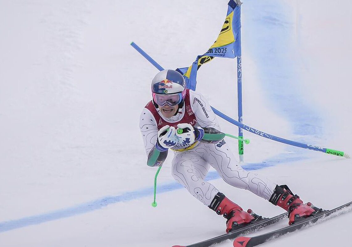 Lucas Pinheiro é prata em Copa do Mundo de Esqui Alpino, na Suíça