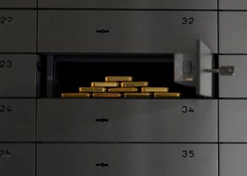 Ouro bate recordes na cotação internacional; entenda os motivos