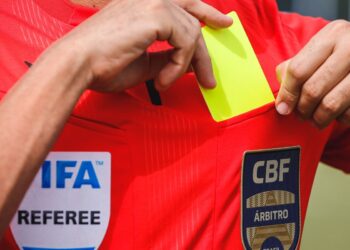 CBF anuncia programa de profissionalização de árbitros de futebol