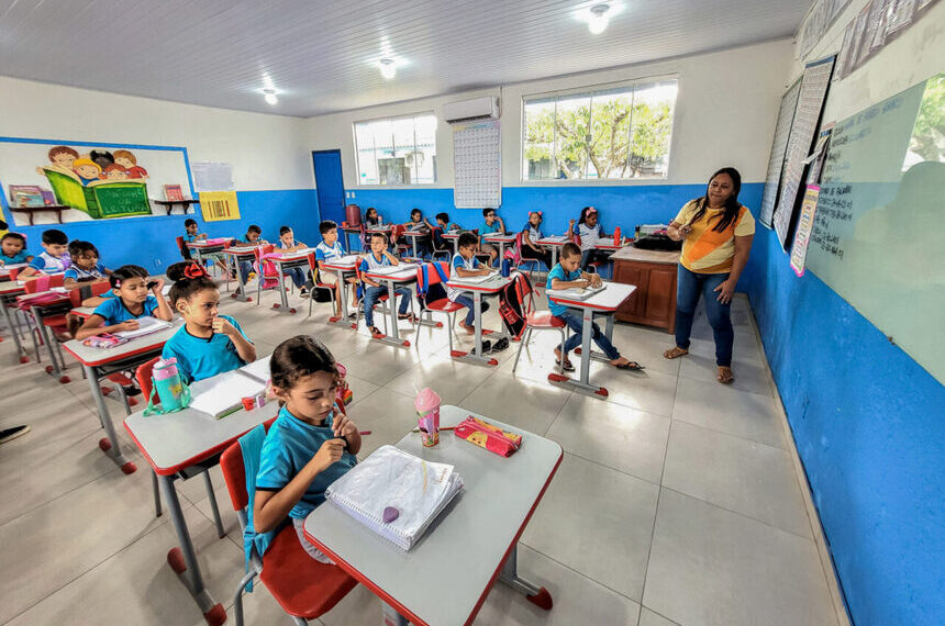 projetos no Senado avançam na pauta educativa — Senado Notícias