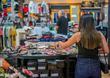 PECs do mandato de 5 anos e do fim da escala 6×1 podem ir a Plenário — Senado Notícias