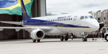Embraer fecha 2025 com a maior carteira de pedidos de sua história