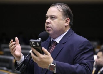 Comissão aprova projeto que incentiva inovação e tecnologia em regiões com menor IDH no Brasil – Notícias