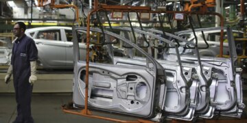 Indústria apresenta estabilidade em novembro de 2025