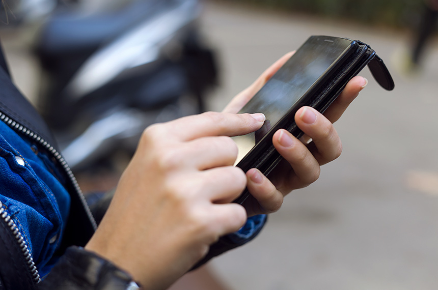 Propostas na CSP miram furtos de celulares seguidos de fraudes — Senado Notícias
