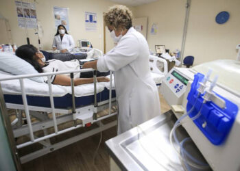 Projeto estabelece objetivos para as ações do Dia Nacional da Diálise — Senado Notícias