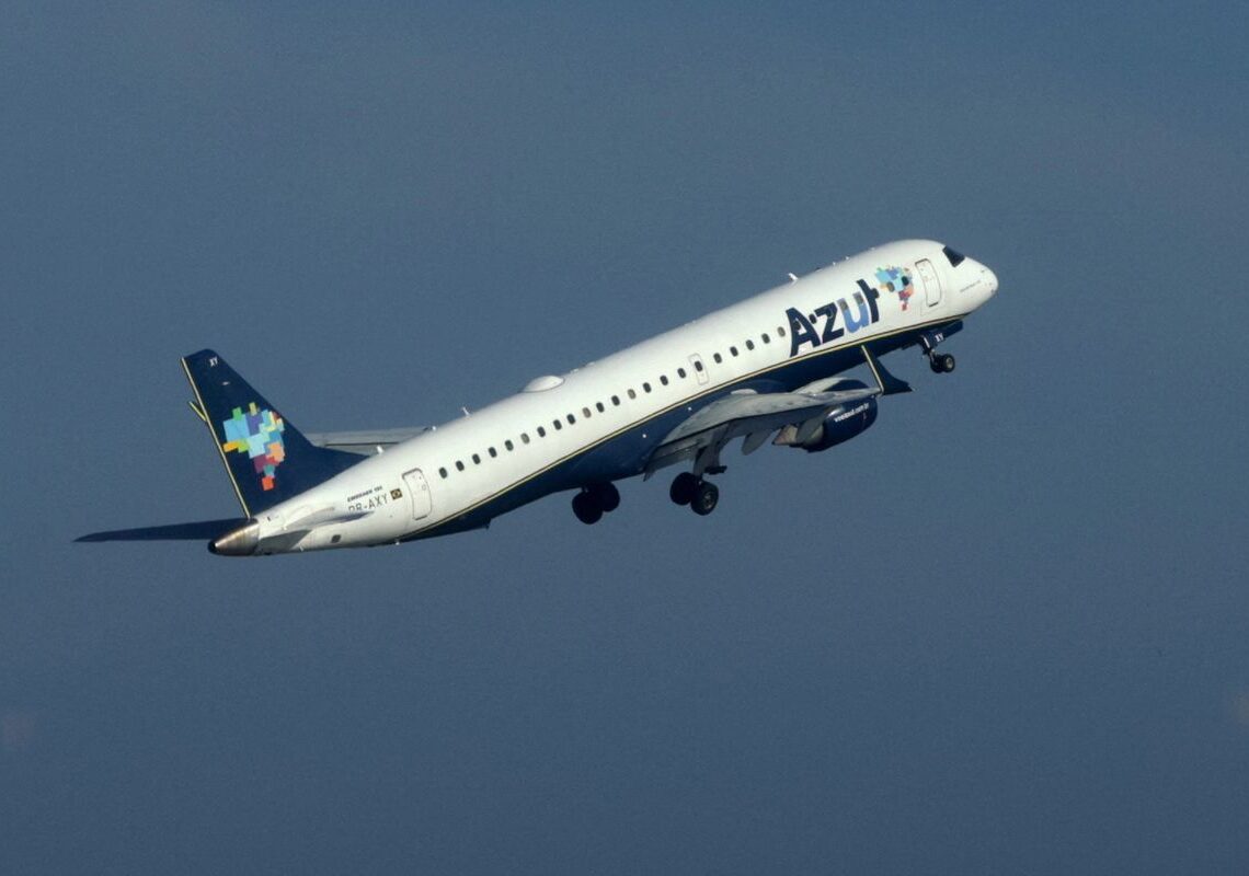 Azul fecha acordo de US$ 200 milhões com American e United Airlines