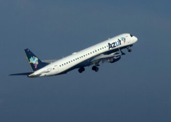 Azul fecha acordo de US$ 200 milhões com American e United Airlines