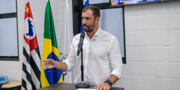 Homenagem a Creuza Andrade de Souza Araújo é aprovada na Câmara