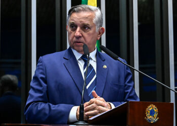 Izalci cobra criação da CPMI do Banco Master — Senado Notícias