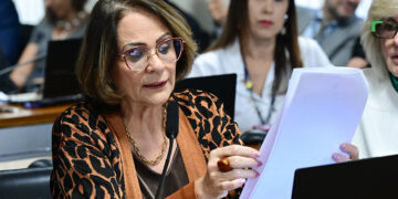 Fim de carência para licença-maternidade no INSS avança — Senado Notícias