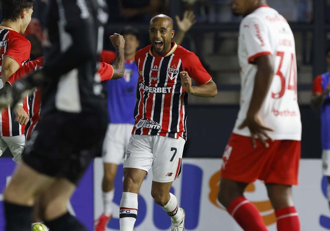 São Paulo e Palmeiras se garantem nas semis do Campeonato Paulista