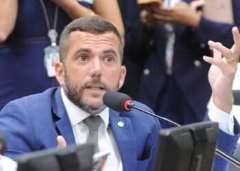 Projeto proíbe taxa mínima de água por unidade em condomínios sem medição individual – Notícias