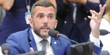 Projeto proíbe taxa mínima de água por unidade em condomínios sem medição individual – Notícias