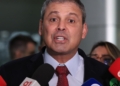Governo deve enviar projeto para acabar com escala 6×1, diz líder