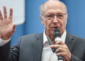 Alckmin elogia suspensão do pagamento de penduricalhos por Flávio Dino