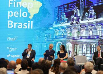 Finep pelo Brasil percorre 100 cidades em apoio à pesquisa e inovação