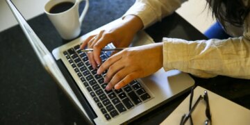 Classe C é a que mais empreende no país, aponta estudo