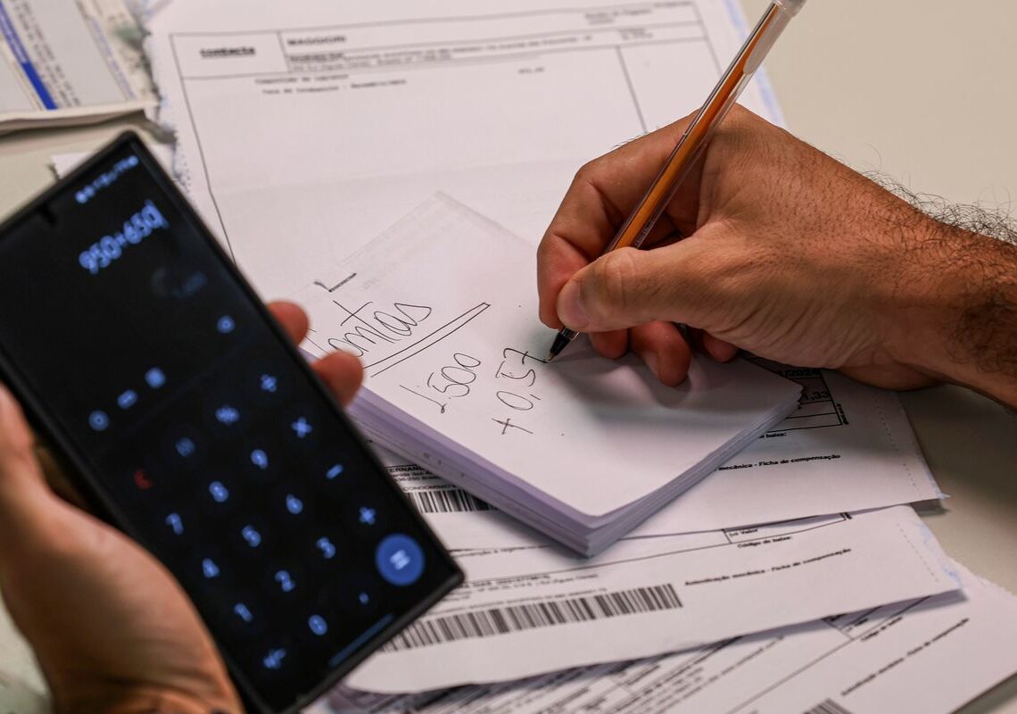 Contas públicas têm déficit primário de R$ 16,4 bilhões em fevereiro