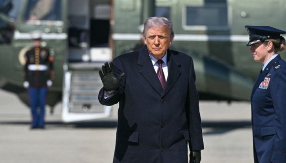 Trump assina ordem executiva para eliminar práticas de diversidade