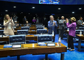 Aumento gradual da licença-paternidade vai à sanção presidencial