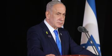 Israel diz ter alcançado superioridade aérea sobre Teerã novamente