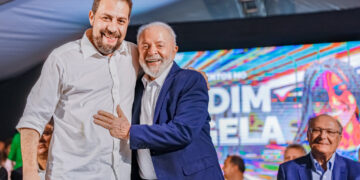 PSOL recusa federação com PT para eleições de 2026