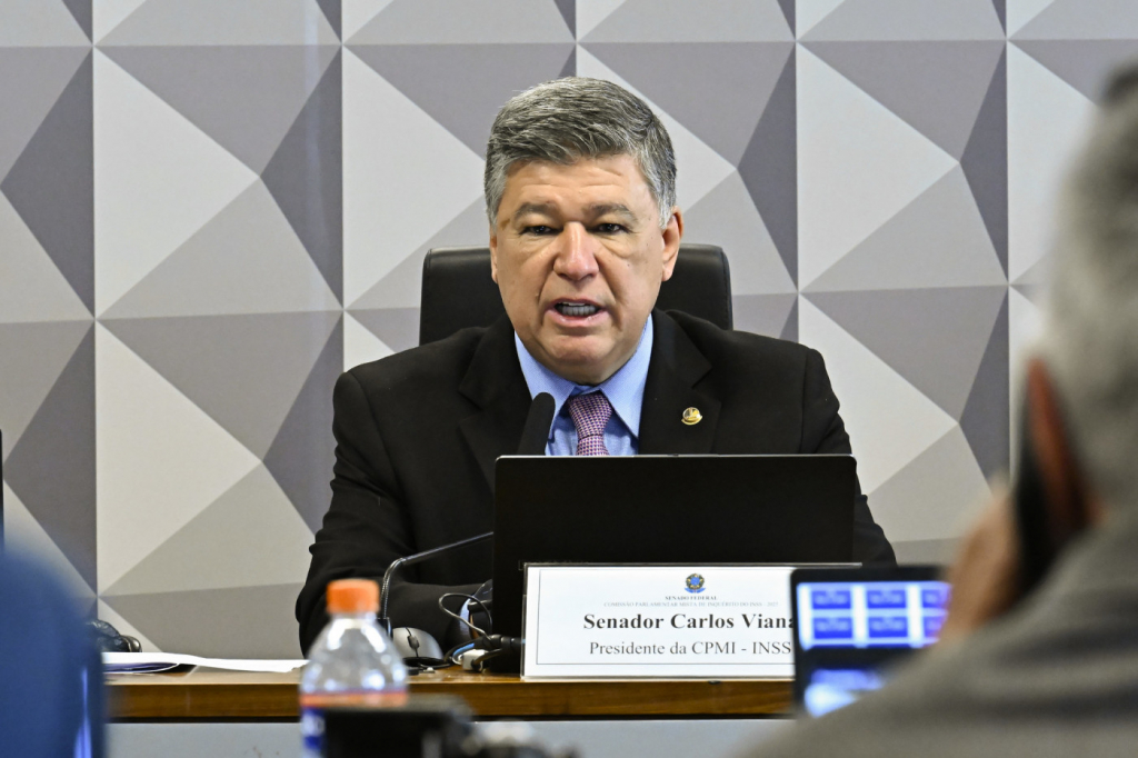 CPMI do INSS pede indiciamento mais de 200 pessoas, incluindo ‘Lulinha’