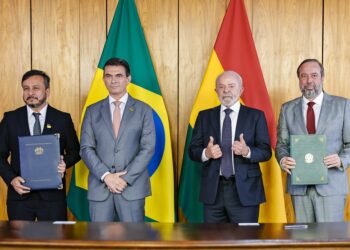 Lula recebe presidente da Bolívia e assina acordos contra o crime organizado
