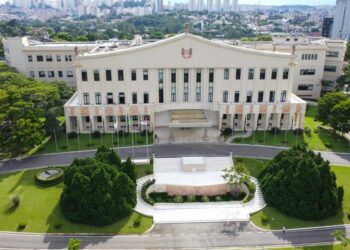 Governo de SP extingue 67mil cargos para modernização da máquina pública