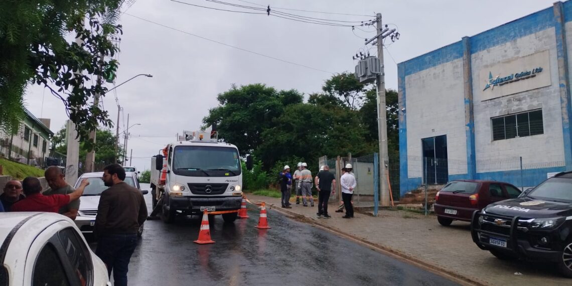 DIG prende dois em esquema de furto de materiais da CPFL em Campinas