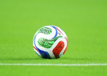 O silêncio antes do apito: a tirania da expectativa sobre a nova geração no Mundial