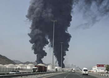 Irã ameaça destruir infraestrutura de energia regional em resposta aos EUA