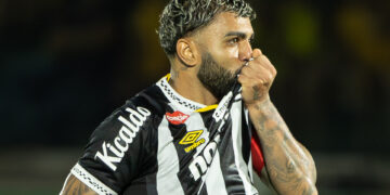 Gabriel Barbosa faz dois para o Santos em empate contra o Mirassol