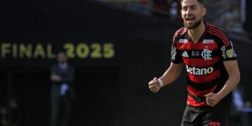 Jorginho, do Flamengo, critica Chappell Roan e acusa cantora de desrespeitar sua filha
