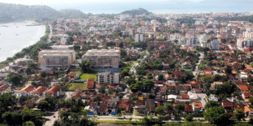 Quanto custa um fim de semana em Ubatuba: guia de preços completo